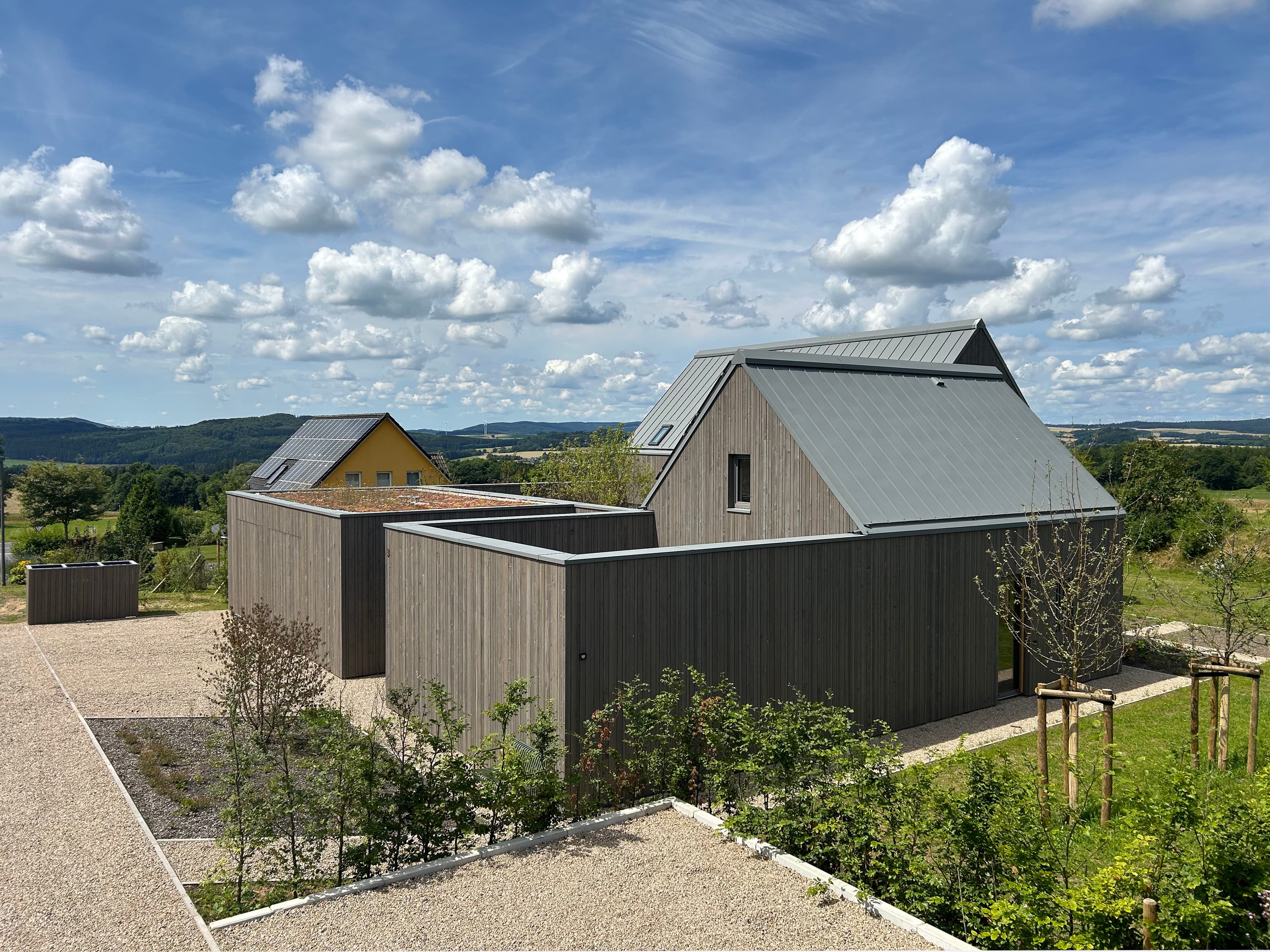 Eifel Linea Suite — Außenansicht